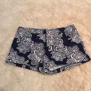 Navy and white Gap shorts